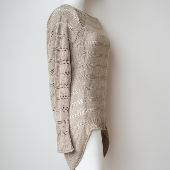 BCBG MaxAzria Knit Sweater Beige Size Medium - Picture 5 of 5